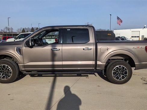 Used 2022 Ford F150 XLT w/ Equipment Group 302A High image 6