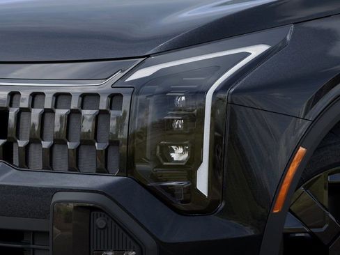 New 2026 Kia Sportage X-Line w/ X-Line Technology Package image 10