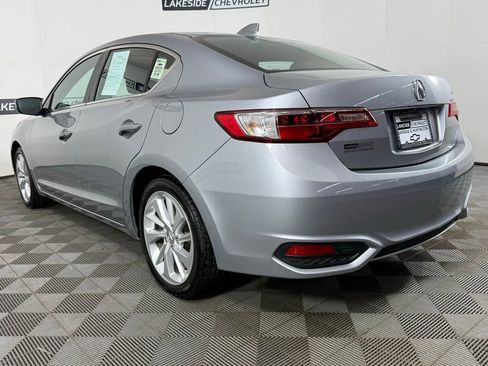 Used 2017 Acura ILX Premium Package image 4