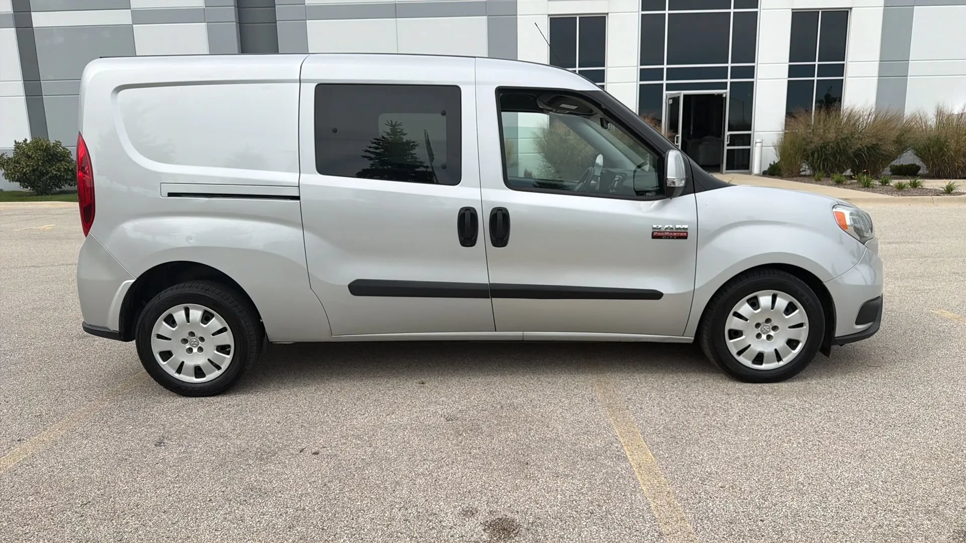 Used 2021 RAM ProMaster City SLT FWD image 4