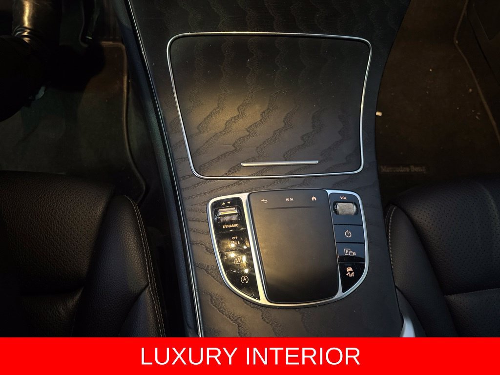 Used 2022 Mercedes-Benz GLC 300 image 13
