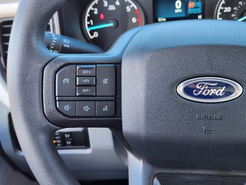 New 2026 Ford F250 XL w/ XL Chrome Package image 20