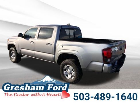 Used 2021 Toyota Tacoma SR image 3