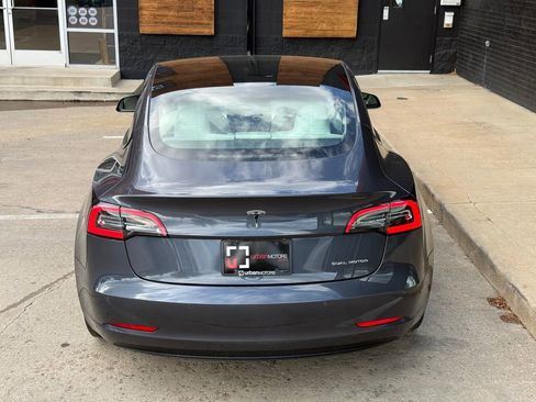 Used 2022 Tesla Model 3 Long Range AWD/4WD image 14