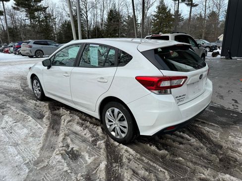 Used 2019 Subaru Impreza 2.0i image 3