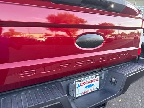 Used 2017 Ford F350 Lariat w/ Lariat Ultimate Package AWD/4WD image 34