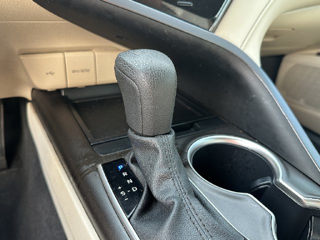 Used 2023 Toyota Camry LE FWD image 33