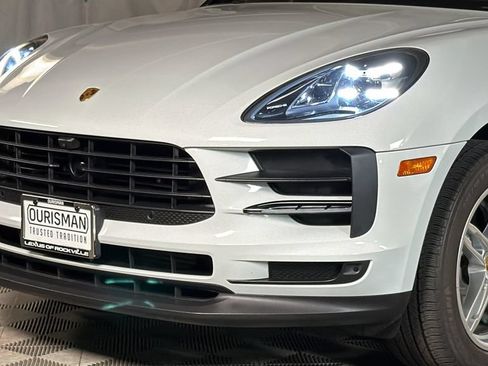 Used 2021 Porsche Macan AWD/4WD image 3