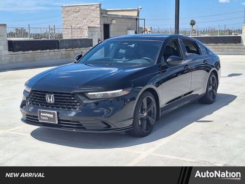 Used 2024 Honda Accord Sport image 1