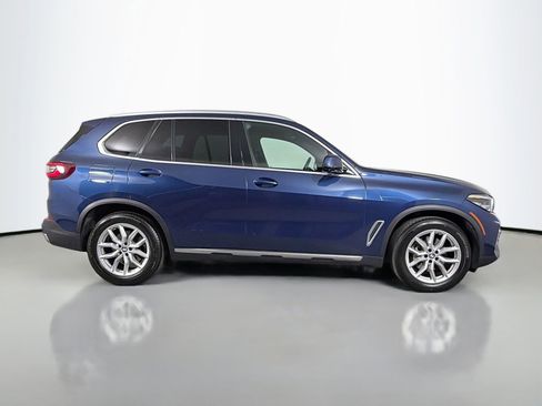 Certified 2023 BMW X5 xDrive40i w/ Parking Assistance Package image 5