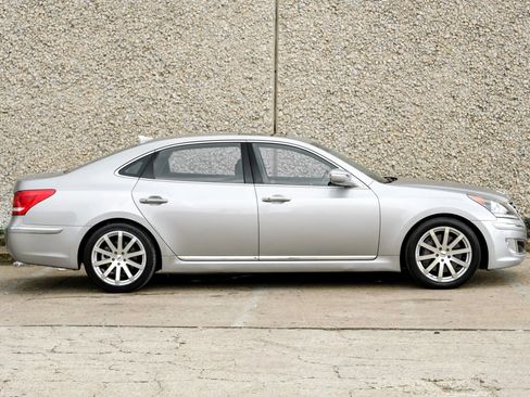 Used 2013 Hyundai Equus Signature image 8