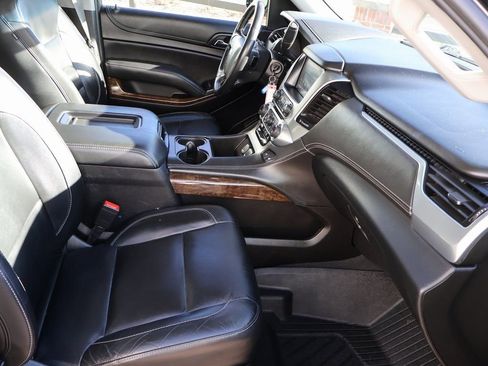 Used 2020 Chevrolet Tahoe LT image 13