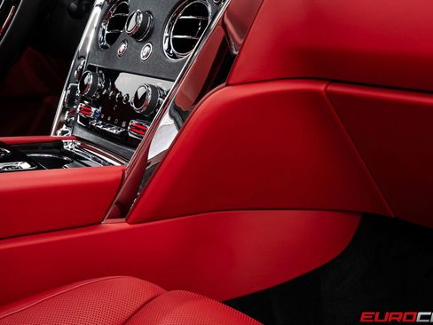 Used 2023 Rolls-Royce Cullinan w/ Cullinan Package AWD/4WD image 36