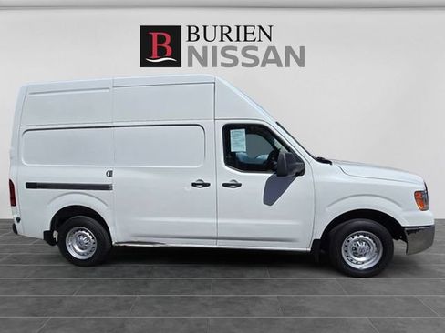 Used 2020 Nissan NV 2500 S w/ Vinyl Seat Package RWD image 6