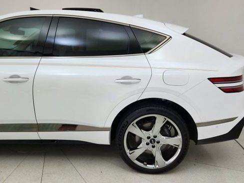 Used 2025 Genesis GV80 3.5T e-SC image 10