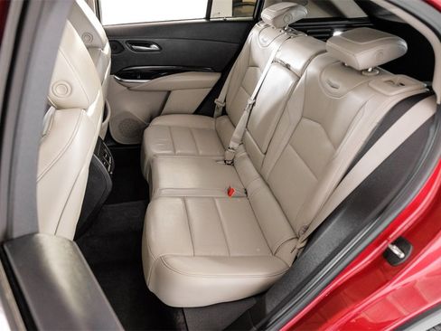 Used 2019 Cadillac XT4 Premium Luxury image 42