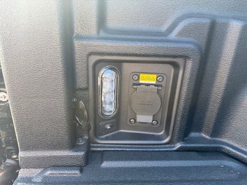 Used 2024 Ford Maverick XLT w/ XLT Luxury Package image 7