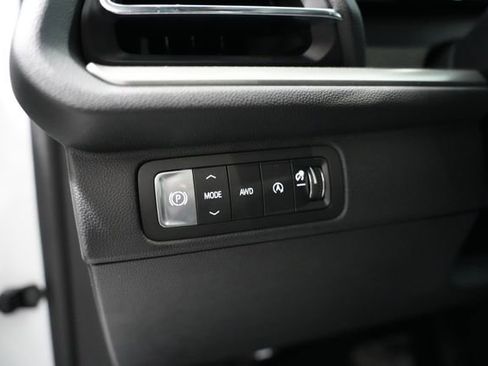 New 2026 Chevrolet Traverse LT w/ Driver Confidence Package image 5