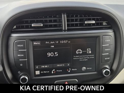 Certified 2025 Kia Soul LX w/ LX Technology Package FWD image 21