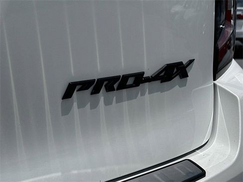 New 2025 Nissan Armada PRO-4X w/ Pro-4X Premium Package image 35