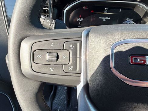 New 2026 GMC Sierra 1500 Elevation image 17
