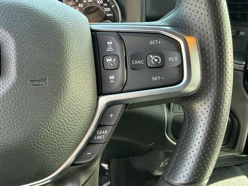 New 2026 RAM 2500 Tradesman AWD/4WD image 17