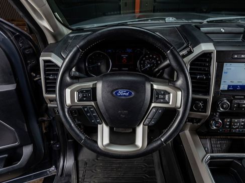 Used 2021 Ford F250 Lariat w/ Lariat Ultimate Package image 18