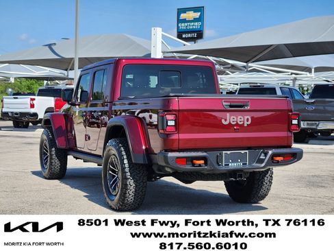 Used 2021 Jeep Gladiator Mojave AWD/4WD image 7