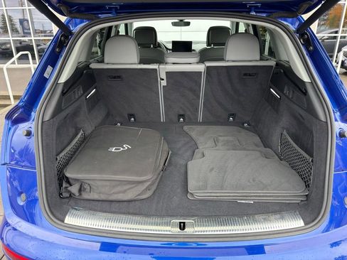 Used 2021 Audi Q5 e Premium Plus image 23