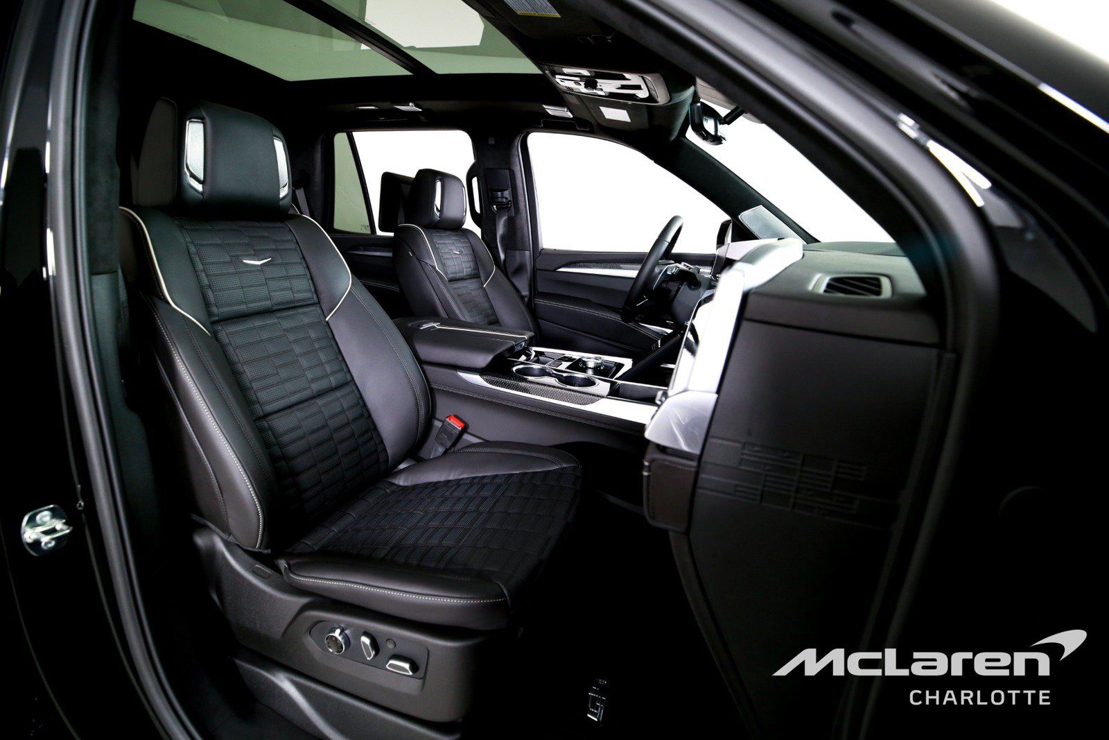 Used 2026 Cadillac Escalade V w/ LPO, Floor Liner Package AWD/4WD image 34
