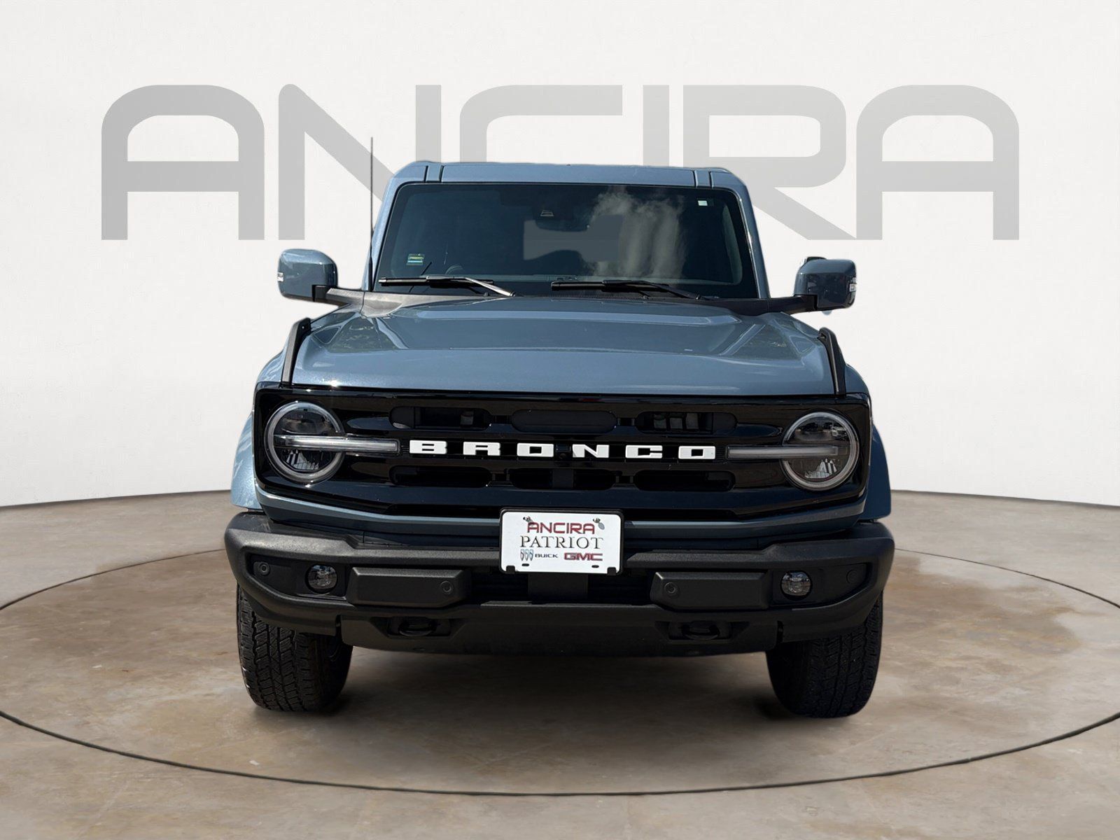 Used 2025 Ford Bronco Outer Banks AWD/4WD image 5