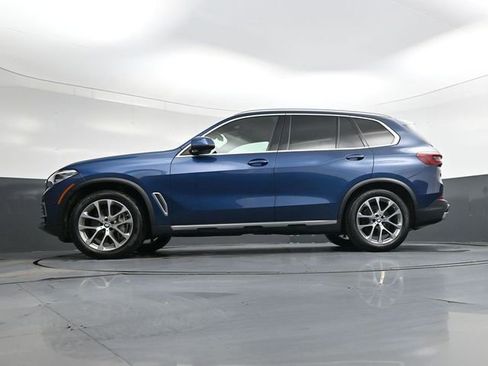 Used 2019 BMW X5 xDrive50i w/ Premium Package 2 image 34