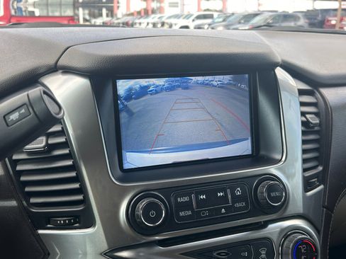 Used 2018 Chevrolet Tahoe LT image 12