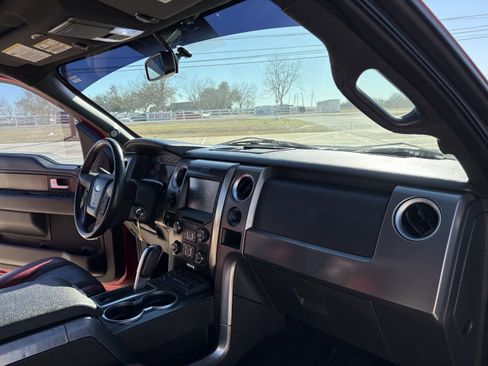 Used 2014 Ford F150 Raptor w/ Equipment Group 801A Luxury image 13