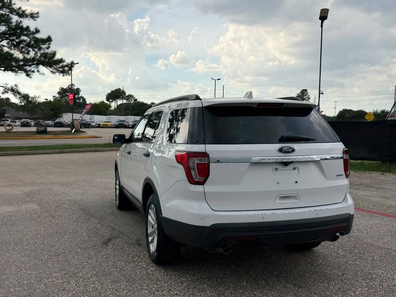 Used 2017 Ford Explorer 4WD image 21