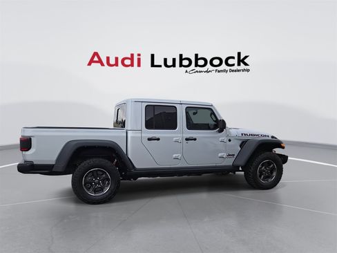 Used 2022 Jeep Gladiator Rubicon w/ LED Lighting Group image 8