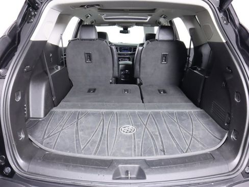 Used 2019 Buick Enclave Avenir w/ Avenir Technology Package image 40