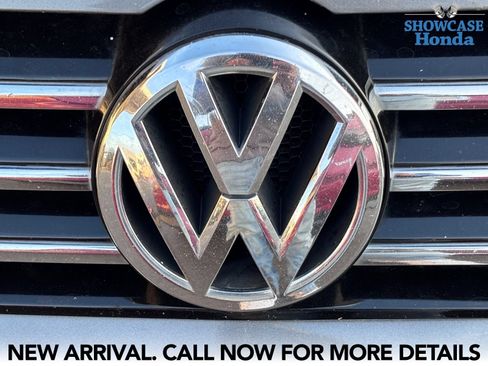 Used 2014 Volkswagen Passat 1.8T SE FWD image 9