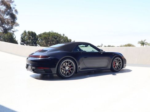 Certified 2020 Porsche 911 Carrera S RWD image 9