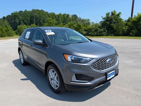 Certified 2024 Ford Edge SEL AWD/4WD image 2