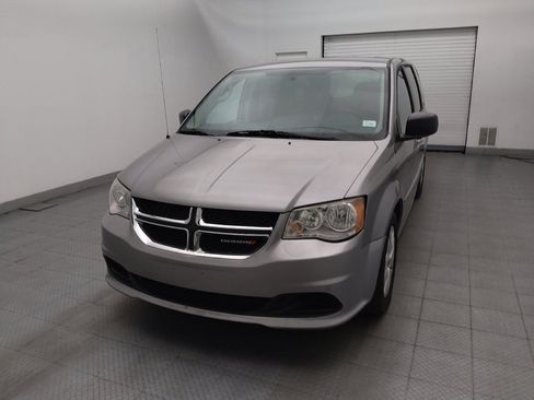 Used 2016 Dodge Grand Caravan SE w/ Quick Order Package 29E SE FWD image 15