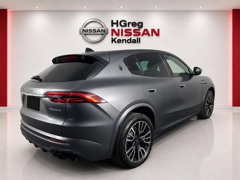 Used 2023 Maserati Grecale Modena AWD/4WD image 4