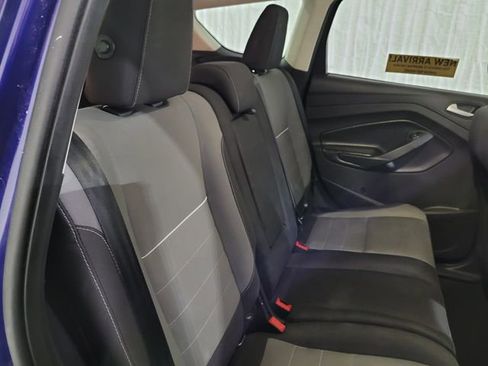 Used 2015 Ford Escape SE image 42