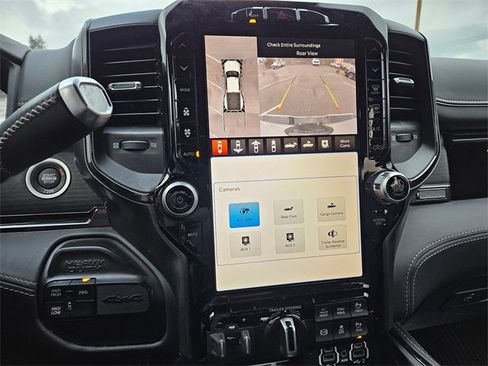 Used 2023 RAM 3500 Limited image 10