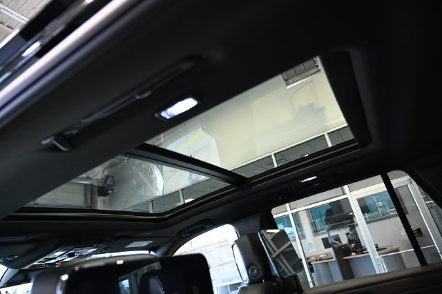 New 2026 GMC Yukon Denali Ultimate AWD/4WD image 27