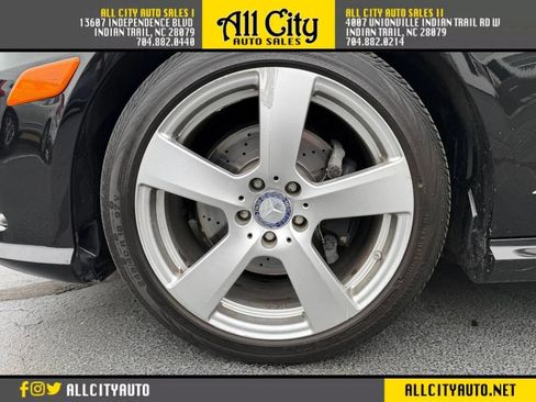 Used 2010 Mercedes-Benz E 350 E 350 4MATIC Sedan 4D image 35