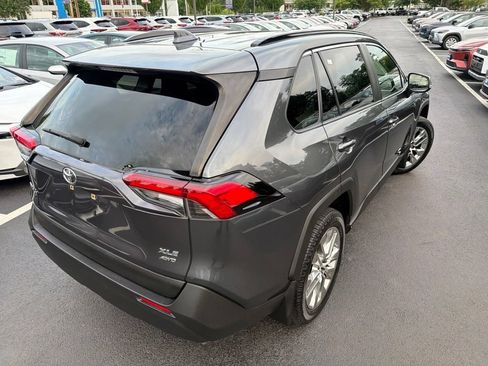 Certified 2019 Toyota RAV4 XLE Premium w/ Cold Weather Package AWD/4WD image 5
