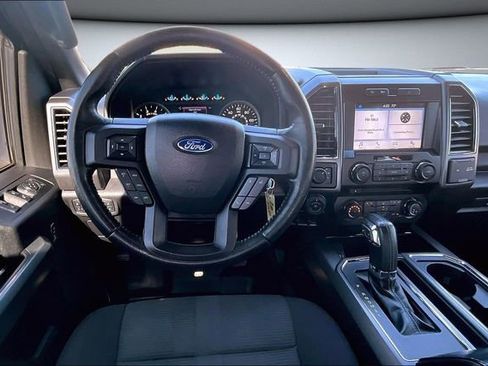 Used 2017 Ford F150 XLT w/ Equipment Group 302A Luxury image 9