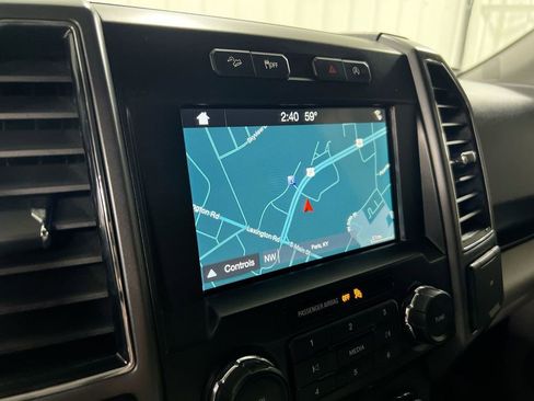 Used 2018 Ford F150 XLT w/ Equipment Group 302A Luxury AWD/4WD image 14