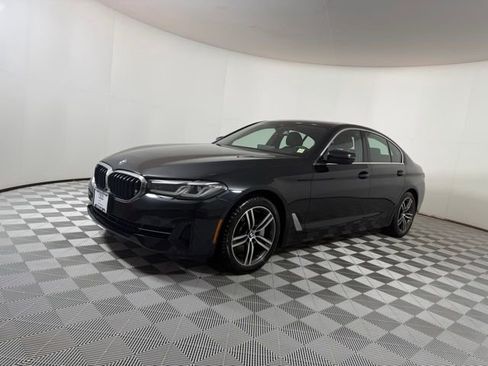 Used 2023 BMW 530i xDrive AWD/4WD image 3